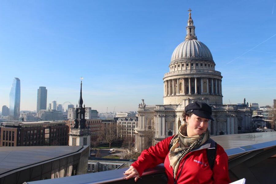 London: Mary Poppins Small Group Walking Tour - Getting started at Cannon Street Underground Station