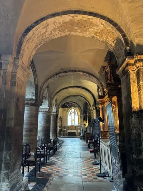 London: Medieval Tales and Martyrs Walking Tour - Charterhouse Square, where the medieval stories begin