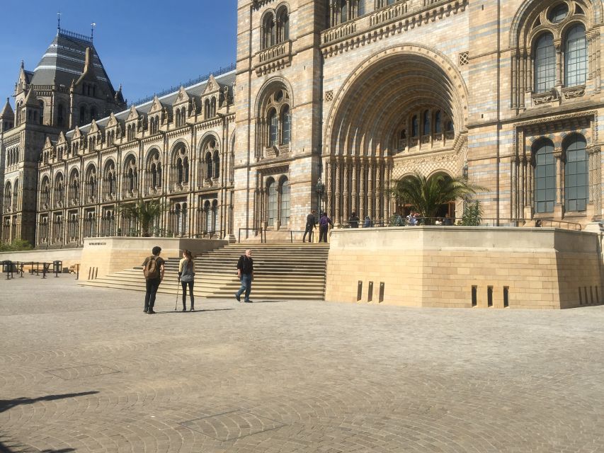 London: Natural History Museum Entry Ticket and Guided Tour - Wildlife Garden: A Breather for Birds, Bees, and Other Life