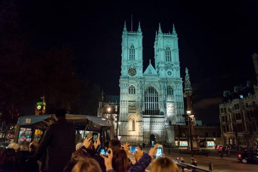 London: Nighttime Open-Top Sightseeing Tour with Live Guide - Westminster After Dark: Parliament Square, Houses of Parliament, and Big Ben Area