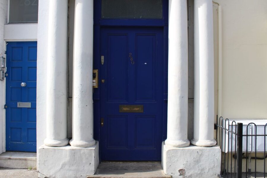 London: Notting Hill Walking Tour - Celebrity Homes Without the Awkward Staring