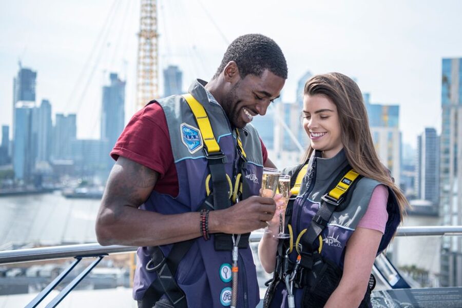 London: O2 Arena Rooftop Climbing Experience - Practical tips so you enjoy the climb more