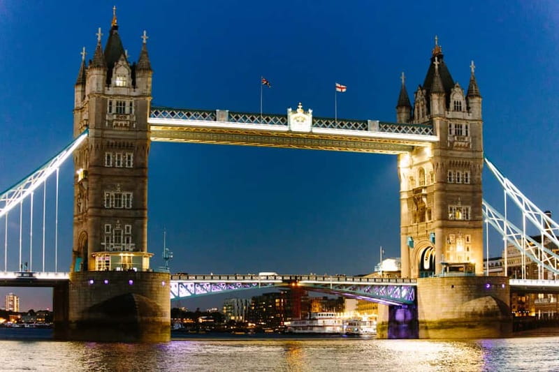 London Package: Royal Bike Tour with River Thames Cruise - Starting Under Big Ben, then threading Parliament’s stories