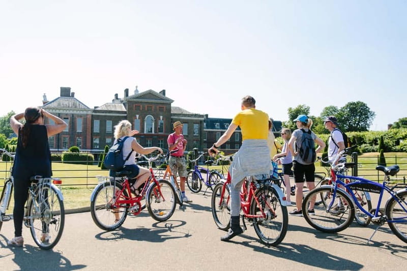 London Package: Royal Bike Tour with River Thames Cruise - After the ride, relax on the Thames with a 24-hour cruise ticket