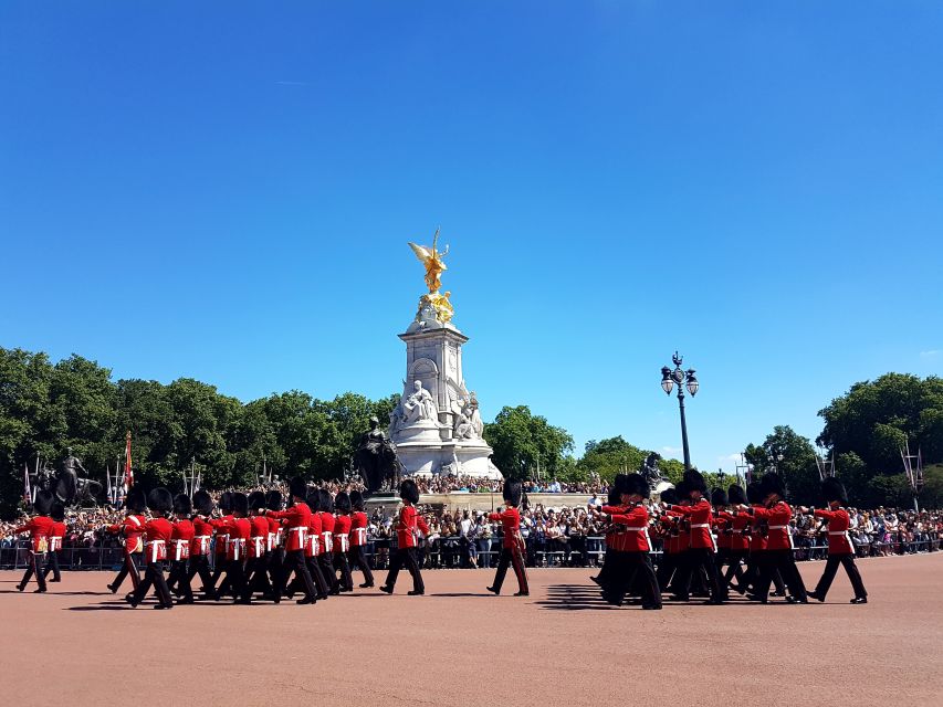 London: Palaces and Parliament Walking Tour - The Mall and royal avenues: walking the street that makes power feel official