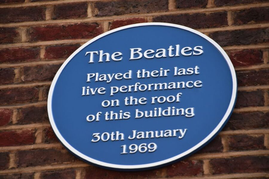 London: Private Beatles Taxi Tour - John’s arrest story and the Queen Mother moment