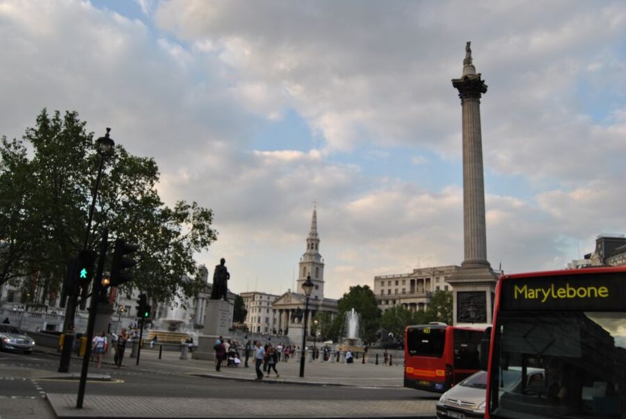 London: Private Chauffeur-Driven Sightseeing Tour - Kensington Palace area: a calmer pace within the city