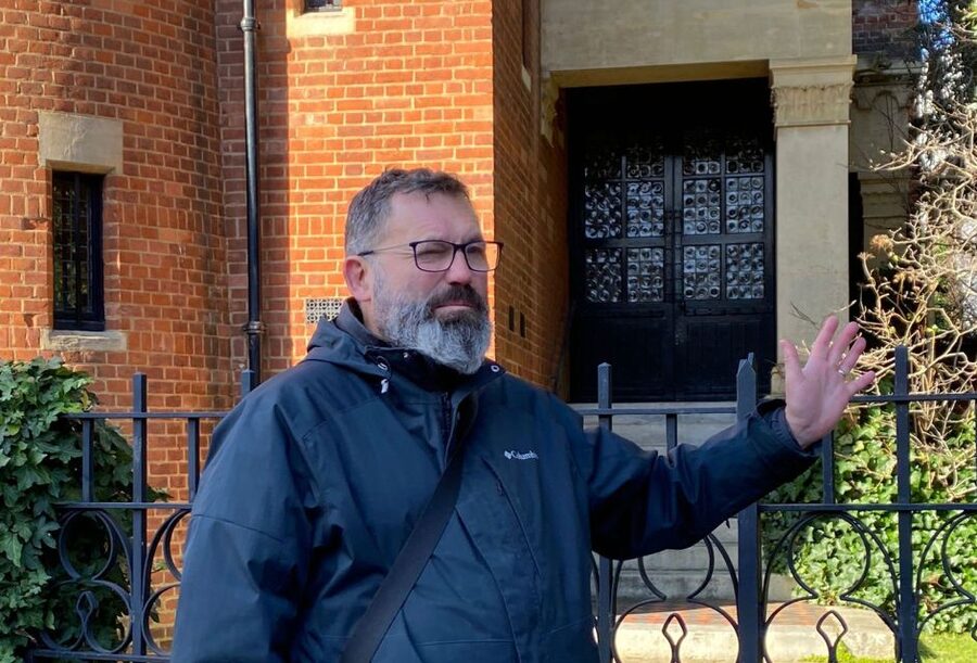 London: "Queen" Highlights Walking Tour - Following Queen Through South Kensington Streets