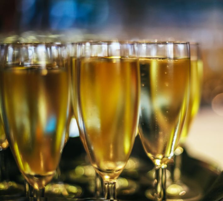 London: River Thames Dinner Cruise - Food Choices, Allergies, and the Smart Way to Handle Dietary Needs