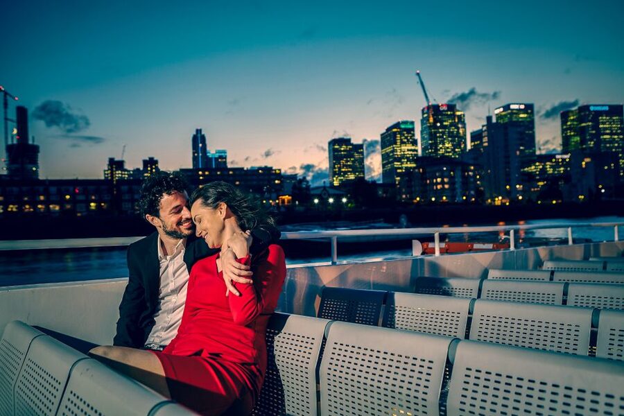 London: River Thames Dinner Cruise with Live Jazz - Smart Casual, Boarding Timing, and How to Avoid Minor Headaches