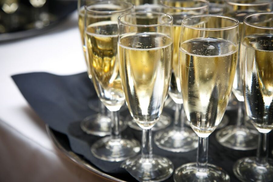 London: River Thames Dinner Cruise with Live Jazz - Price and Value: Is $134 Worth It for 3 Hours on the Thames?