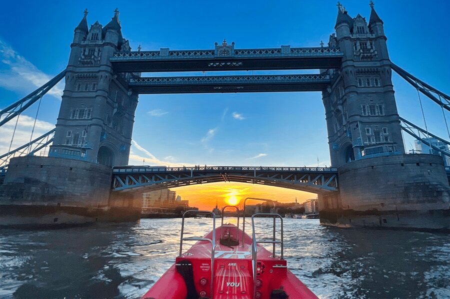 London: River Thames Sunset Speedboat Experience with Drink - The Boat Setup: Life Jackets, Music, and a 880bhp Ride