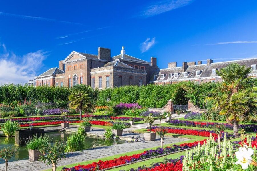 London: Royal Kensington Guided Walking Tour - Key things that make this Royal Kensington walk worth your time