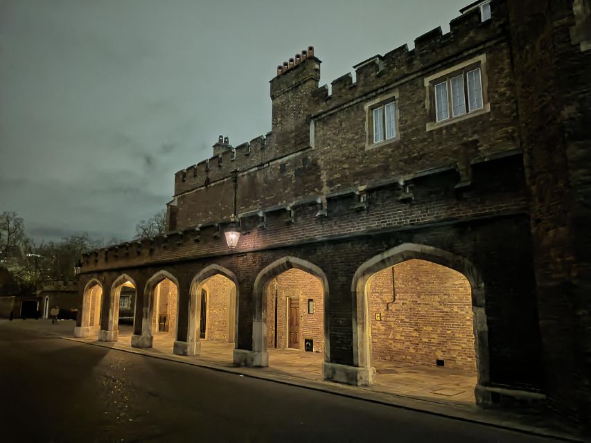 London : Royal Westminster By Night Walking Tour - Key highlights you’ll actually feel on the walk