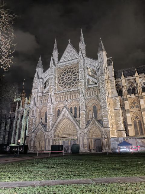 London : Royal Westminster By Night Walking Tour - What you’re really buying for $24 in two hours