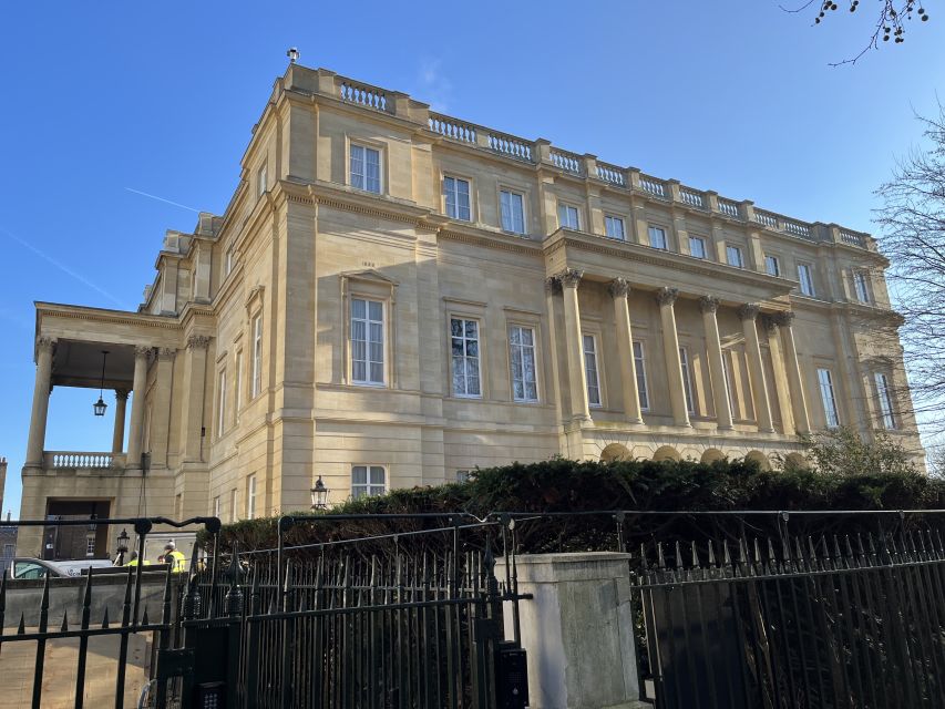 London’s Royal Family and Changing of the Guard Tour - Spencer House to Clarence House: learning the royal geography as you walk