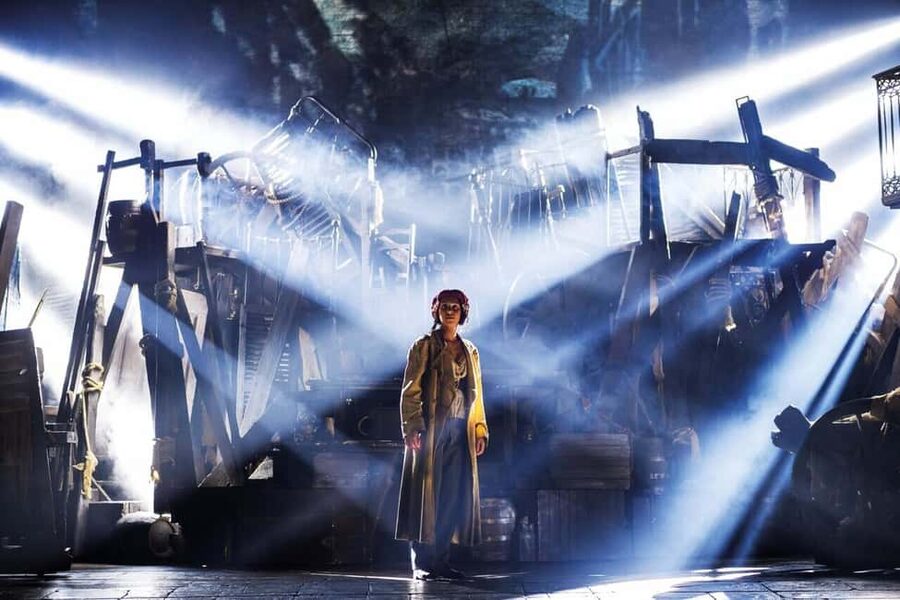 London's West End: Ticket to Les Misérables - Iconic songs, and the scenes they usually anchor