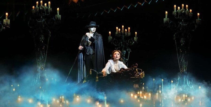 London's West End: Ticket to The Phantom of the Opera - Your 2.5-hour plan: how the Phantom night typically runs