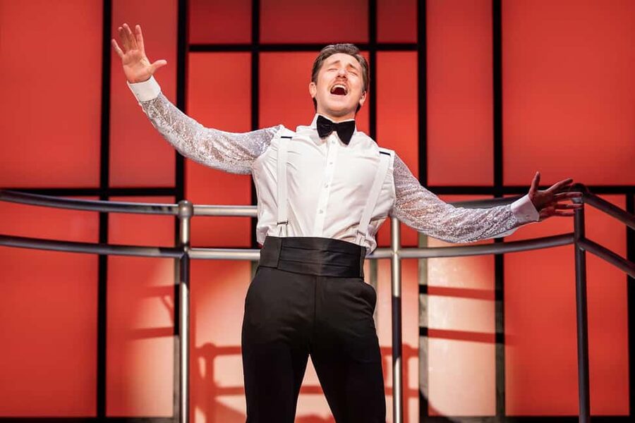 London's West End: Ticket to Titanique the Musical - Titanique at the Criterion Theatre: What this West End show is really like