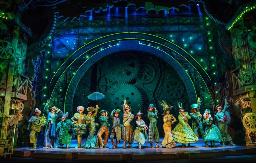 London's West End: Ticket to Wicked the Musical - Finding Apollo Victoria Theatre and Getting Oriented Fast