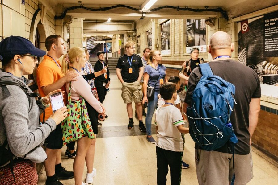 London: Secrets of the London Underground Walking Tour - Disused platforms, abandoned stations, and reputed hauntings