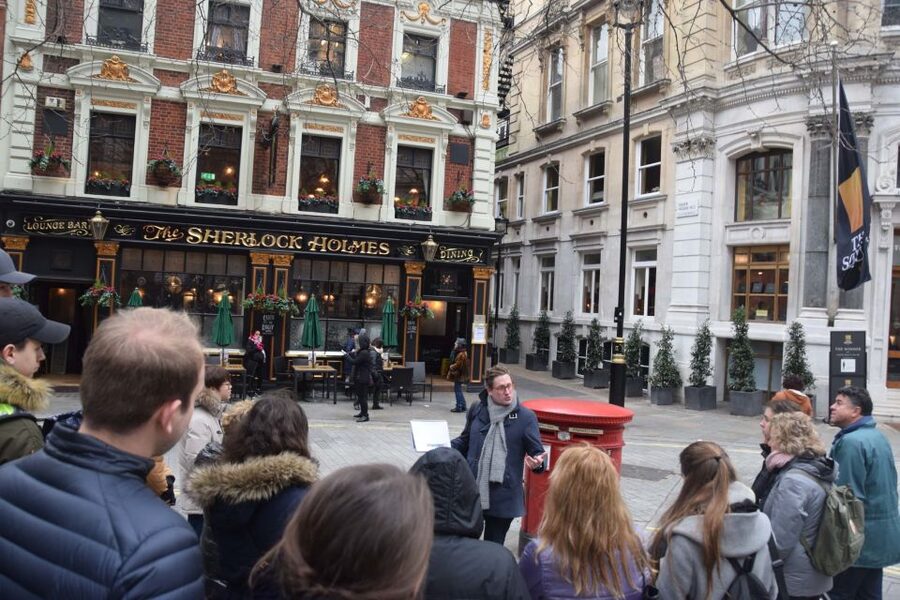 London: Sherlock Holmes-Themed Walking Tour - Sherlock Holmes on foot: why a themed walk actually works in London