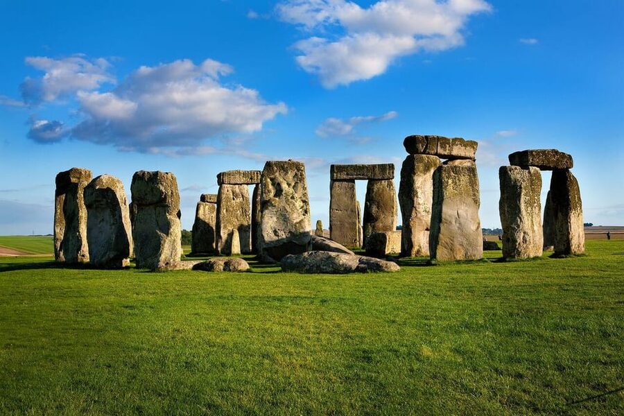 London: Stonehenge & Bath Day Trip with Optional Roman Baths - A full-day London to Stonehenge and Bath plan that stays sane