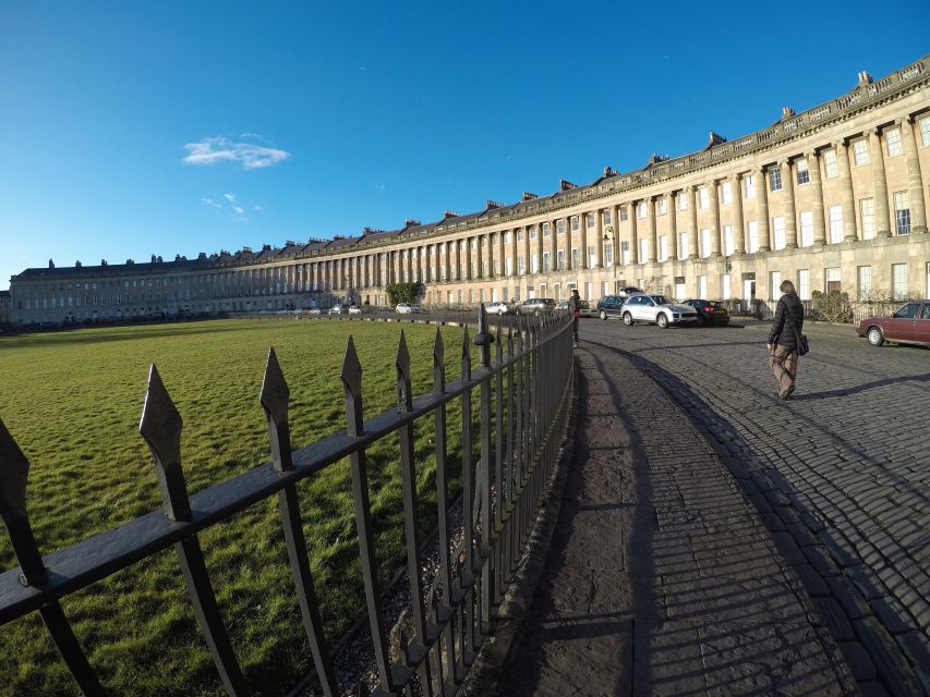 London: Stonehenge, Stratford-Upon-Avon, and Bath Day Trip - Bath on foot with free time for shopping and wandering