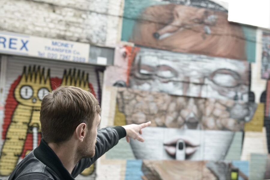 London: Street Art and Graffiti Guided Walking Tour - Entering East London through street art and its real backstory