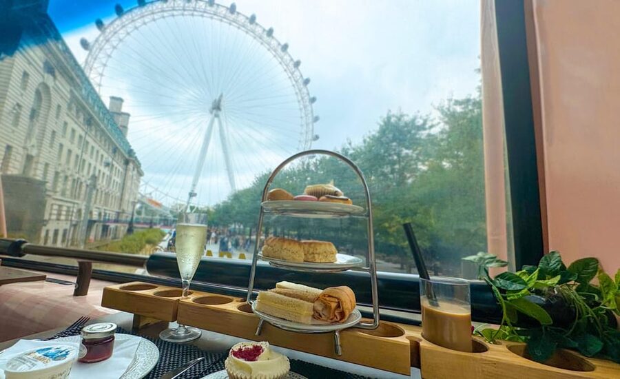 London: Taylor Swift-Inspired Afternoon Tea Bus Tour - The London Views: Iconic Landmarks Without the Walking