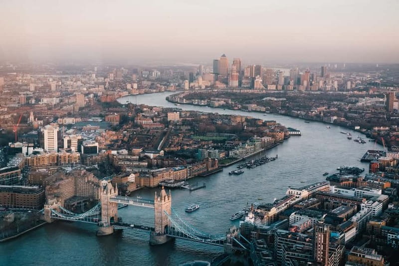 London: Top Attractions and City Highlights Walking Tour - From Charing Cross to Royal Landmarks, Fast and Focused