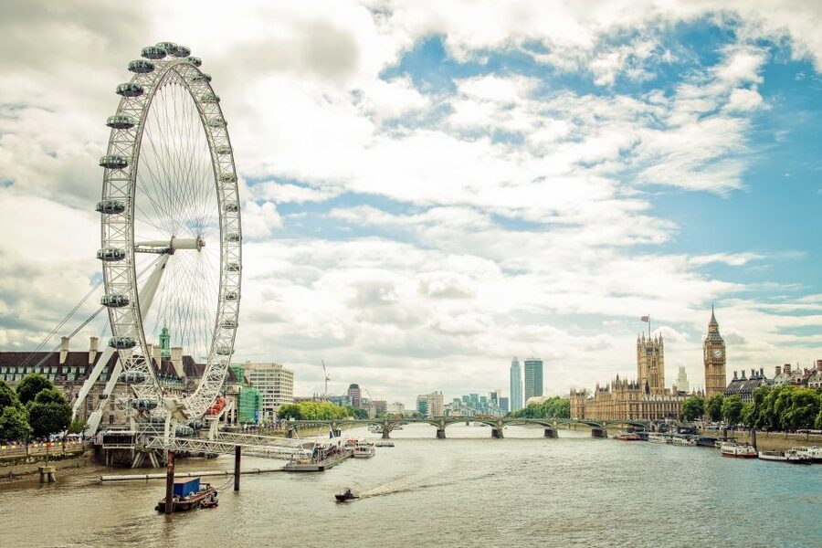 London: Tower, Cruise, & Harrods Tea Full-Day Experience - Group Day Reality: Timing, Walking, and Comfort Tips