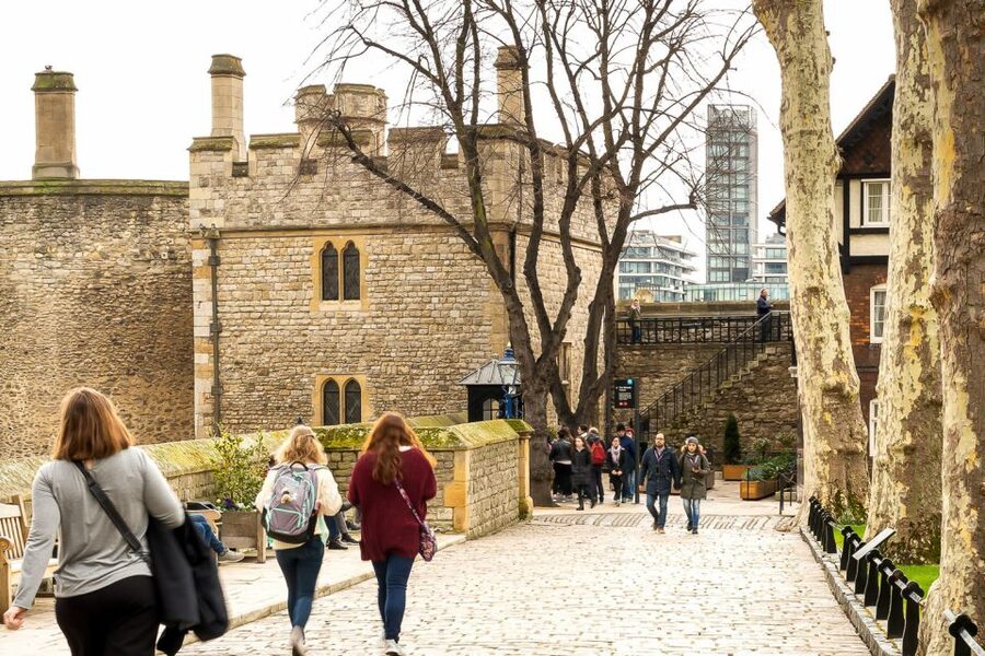 London: Tower of London and Crown Jewels Exhibition Ticket - A realistic 1-day game plan, with time to actually enjoy it