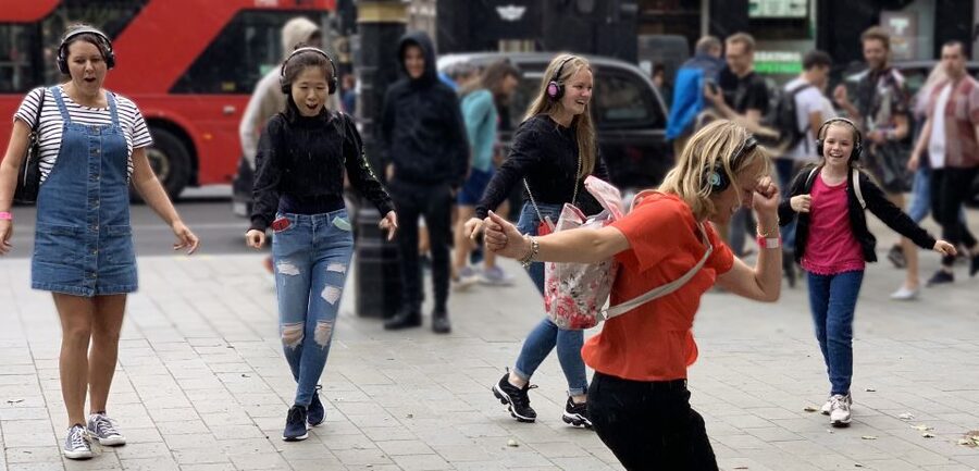 London West End Musical Silent Disco Walking Tour Top 1% - Theatreland, but with headphones: what you are really signing up for