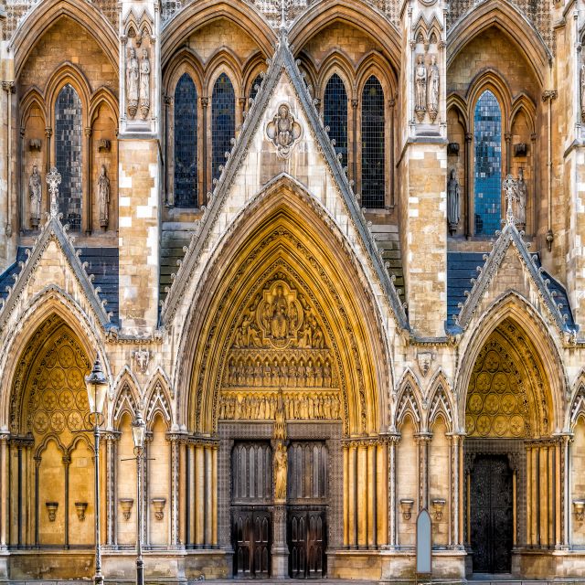 London: Westminster Abbey Skip-the-line Entry & Guided Tour - Private transfers and meeting point details that reduce stress