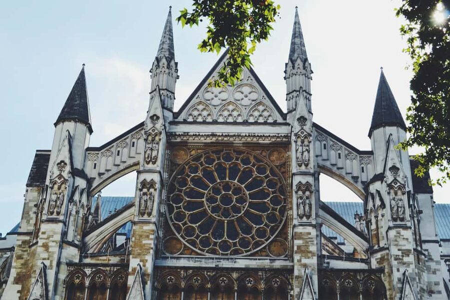 London: Westminster Abbey Tour with a Royal Heritage Guide - What the 2 Hours Feels Like in Practice