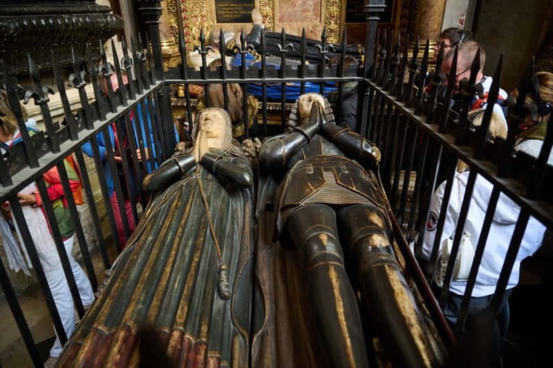 London: Westminster Abbey Tour with Guard Change & Big Ben - Parliament Square to Big Ben, the quick orientation that saves time