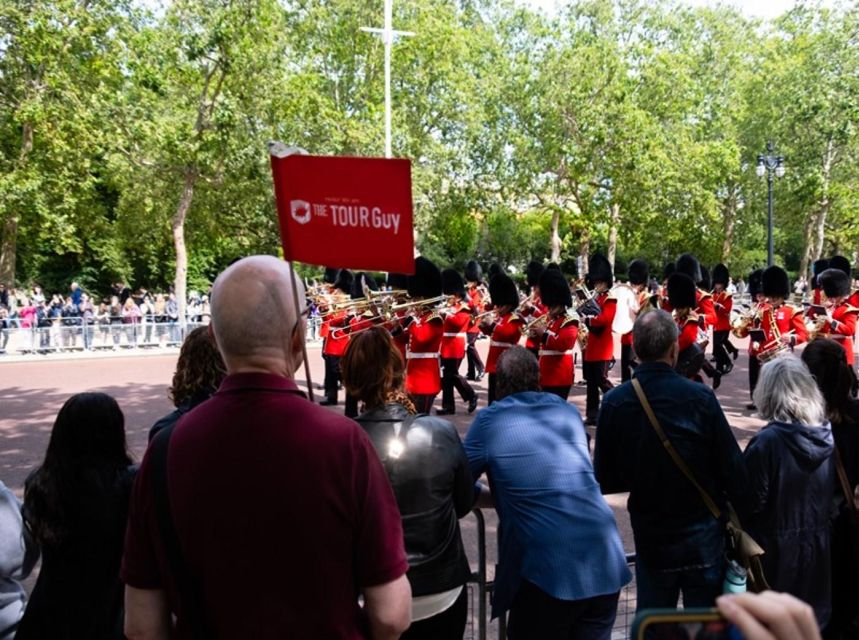 London: Westminster Abbey, Tower of London and Boat Tour - Thames cruise time: seeing London from the river without the guesswork