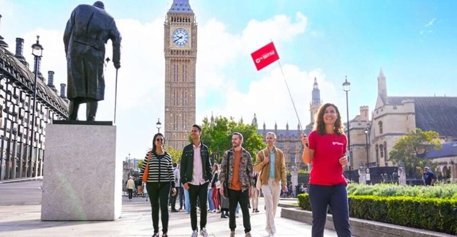 London: Westminster Abbey, Tower of London and Boat Tour - Seeing the Changing of the Guard on the right day (and where to expect it)