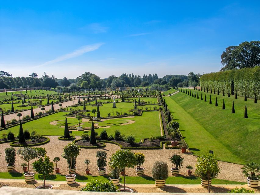 London: Windsor Castle & Henry VIII's Hampton Court Palace - Hampton Court Palace, Henry VIII’s power play in Tudor form