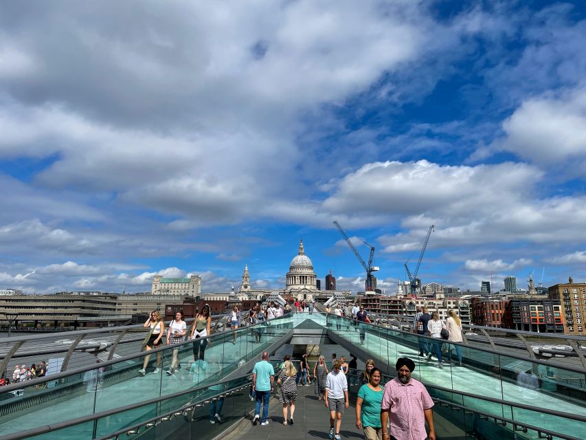 London: Witches and History Bankside Walking Tour - Witches and History on Southbank: what 75 minutes really feels like
