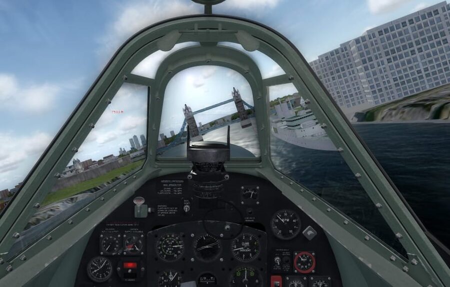 Maidenhead: Spitfire Simulator Flight Experience - The Instructor Factor: Volunteer Pilots Who Make It Click