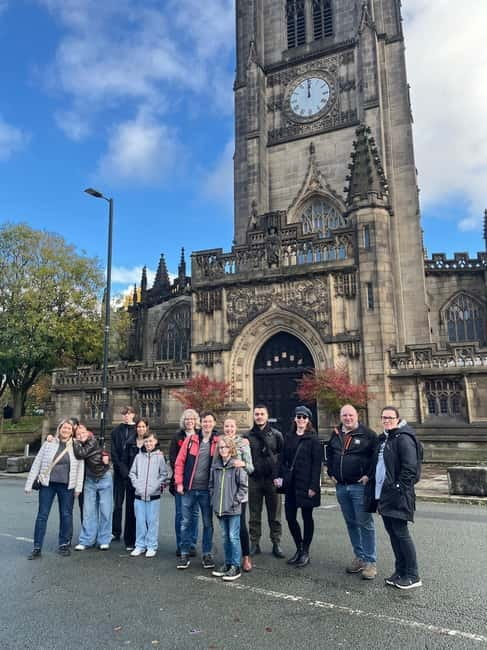 Manchester City Highlights Walking Tour - Manchester Central Library to St Peter’s Square, and why this route starts strong