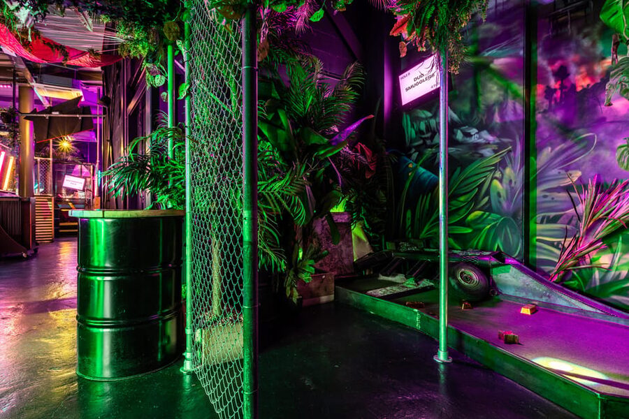 Manchester: Junkyard Golf Club Tickets for 9 or 18 Holes - Age rules, ID checks, and cashless convenience