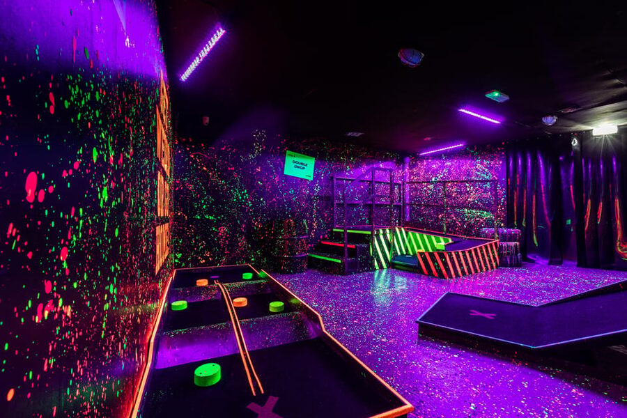 Manchester: Junkyard Golf Club Tickets for 9 or 18 Holes - Price and value at about $12 per person