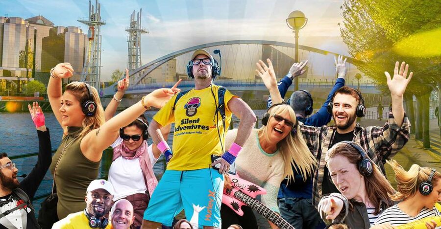 Manchester: Silent Disco Adventure Tour - From the Banyan Bar fountain to Deansgate and Shudehill