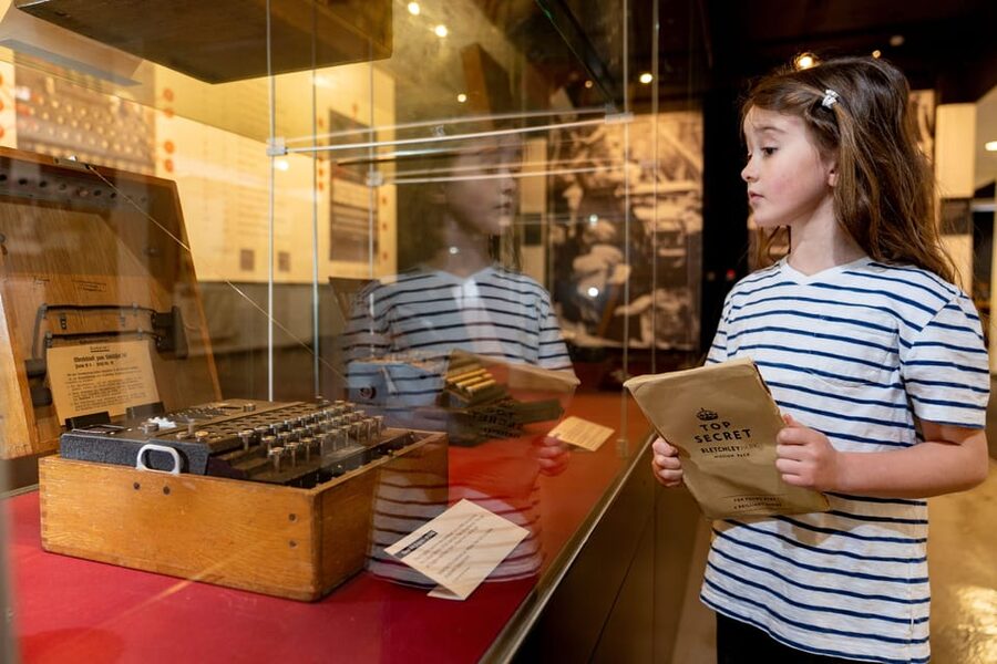 Milton Keynes: Bletchley Park Entry Ticket - Guided Tour for One Hour: When It Helps Most (and When It Might Not)