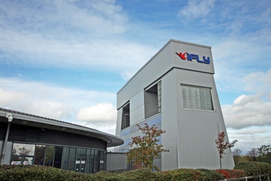 Milton Keynes: iFLY Indoor Skydiving - Your 1.5-Hour Flow: From Arrival to Two Tunnel Flights