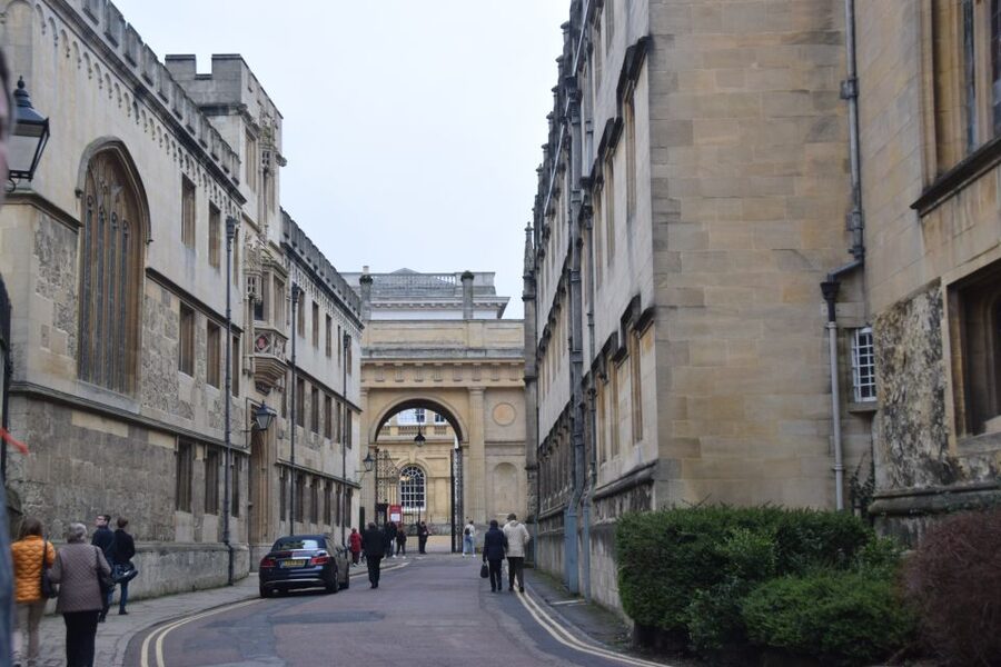 Morse, Lewis and Endeavour Walking Tour of Oxford - Starting outside St John’s College: where the walk finds its footing