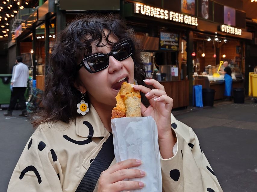 No Diet Club - Best food Tour in East London - Walking between markets, where the story turns into context